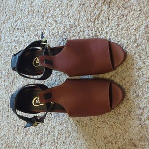 Candie's sling back, peep toe shoes. Size 6.5
